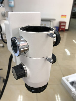 De oogvergroting van de Chirurgiemicroscoop 3/5 Stappen kan Camera HD CCD aanpassen